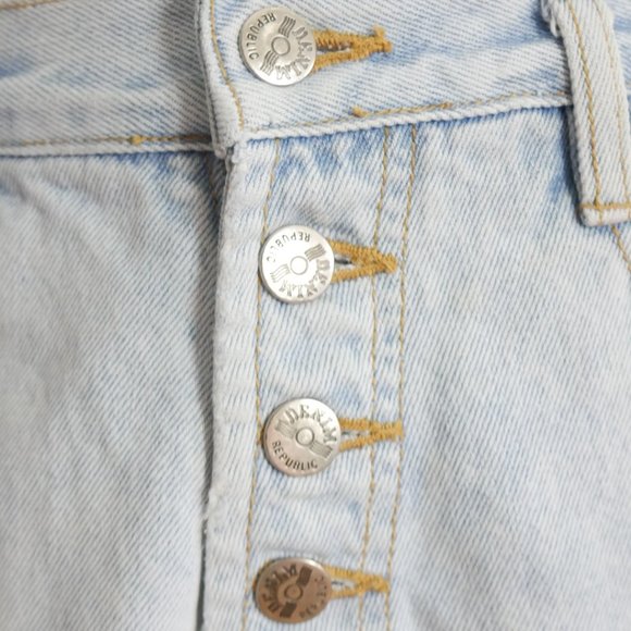Vintage Denim Republic Light Wash Button Up Fly Jean Denim Vintage Shorts 6 - Picture 3 of 10